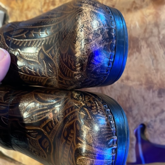 Dansko shoes - Picture 2 of 6